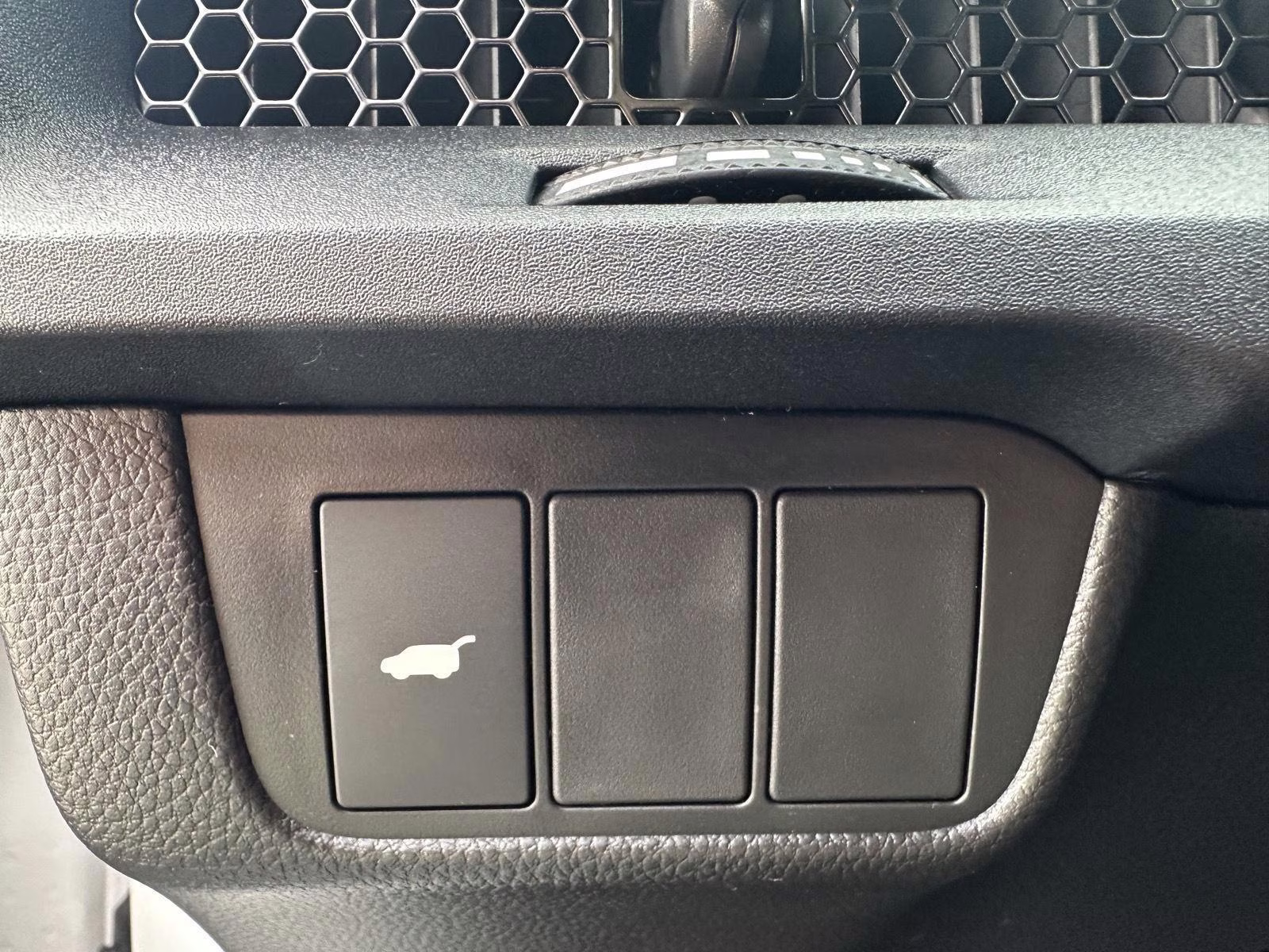 2026 PLATINUM WHITE PEARL Honda CR-V Hybrid TrailSport AWD SUV