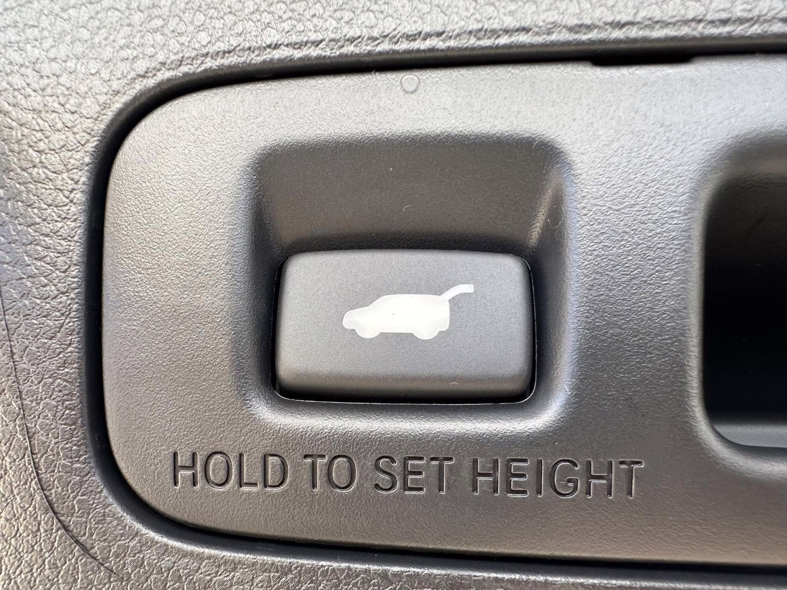 2026 PLATINUM WHITE PEARL Honda CR-V Hybrid TrailSport AWD SUV