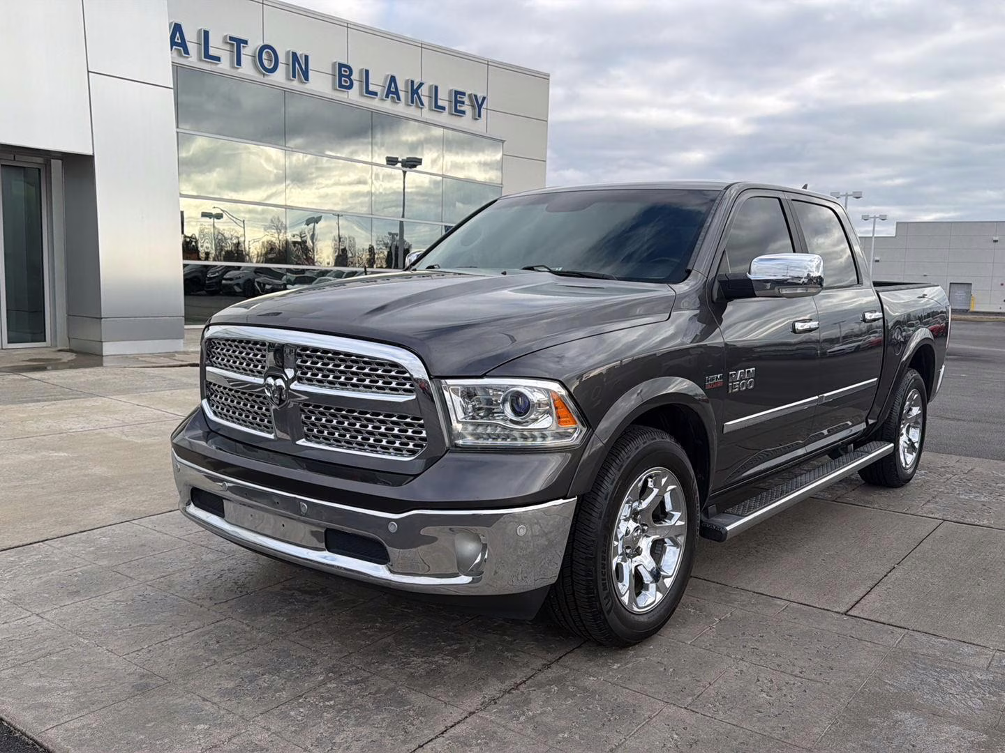 2017 GRAY Ram 1500 LARAMIE 4X2 CREW CAB 5'7 RWD