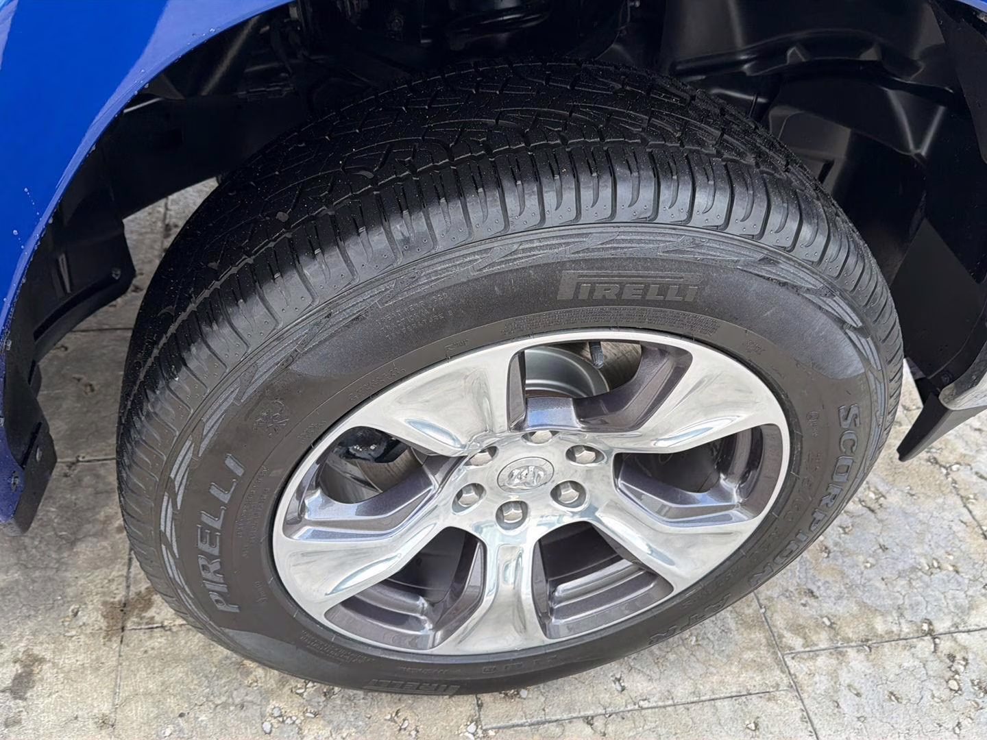 2019 Blue Streak Pearlcoat Ram 1500 Laramie 4X4 Truck