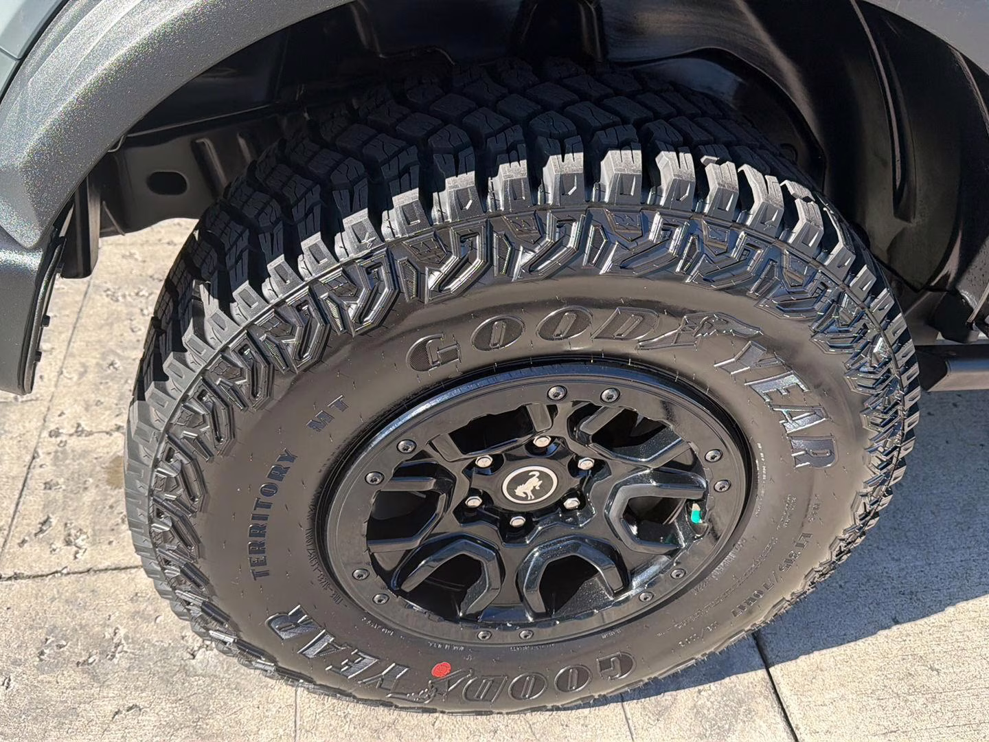 2022 Cactus Gray Ford Bronco Wildtrak Advanced 4X4 SUV