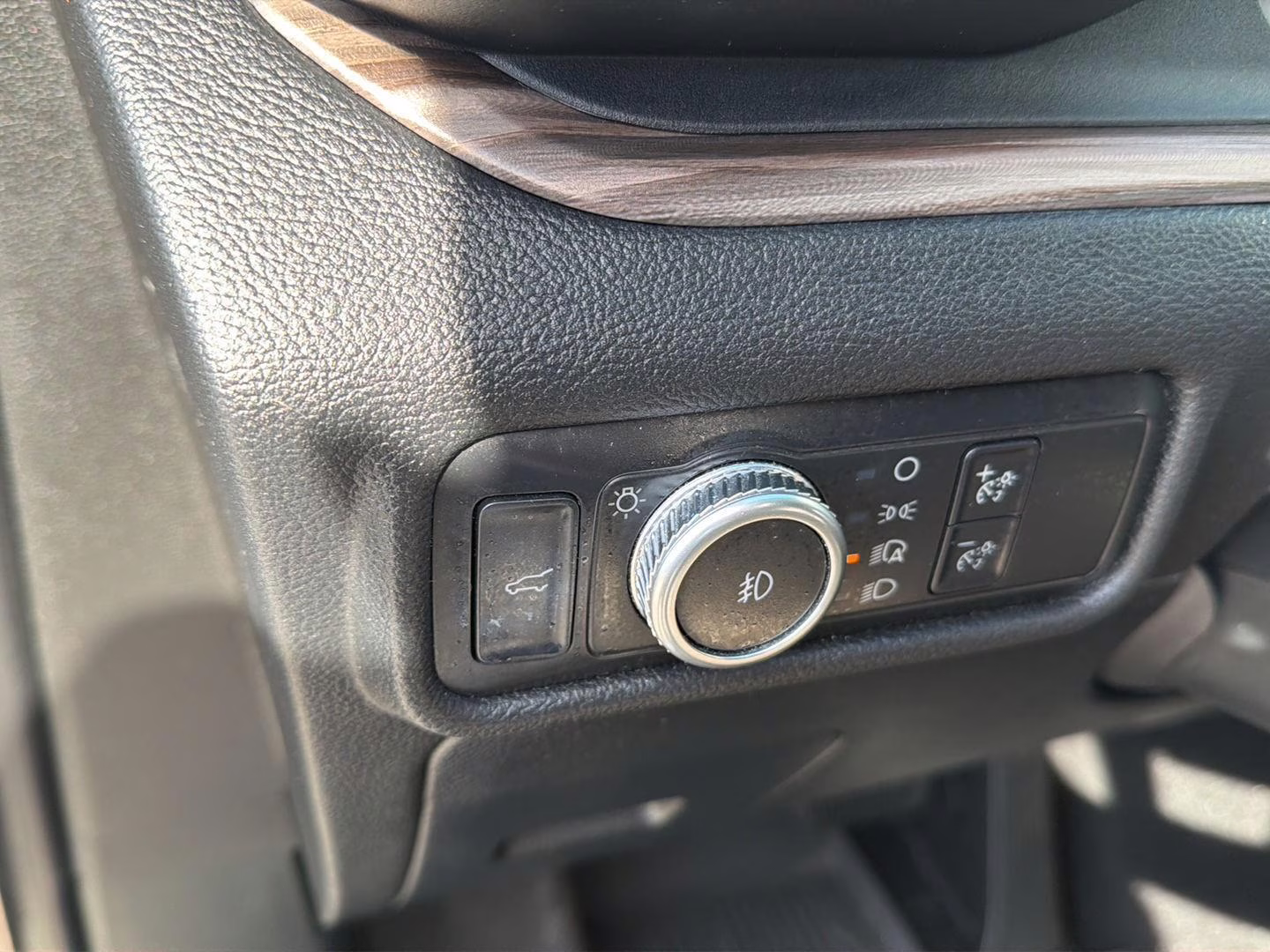 2021 Stone Gray Ford Explorer Limited 4X4 SUV