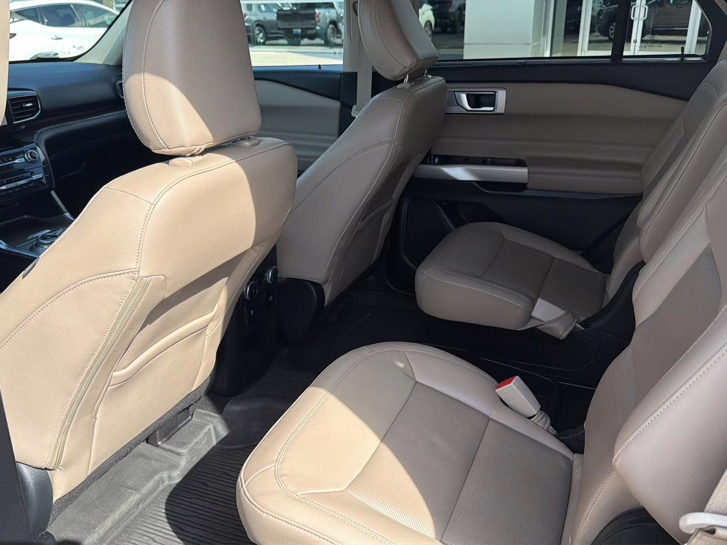 2021 Stone Gray Ford Explorer Limited 4X4 SUV