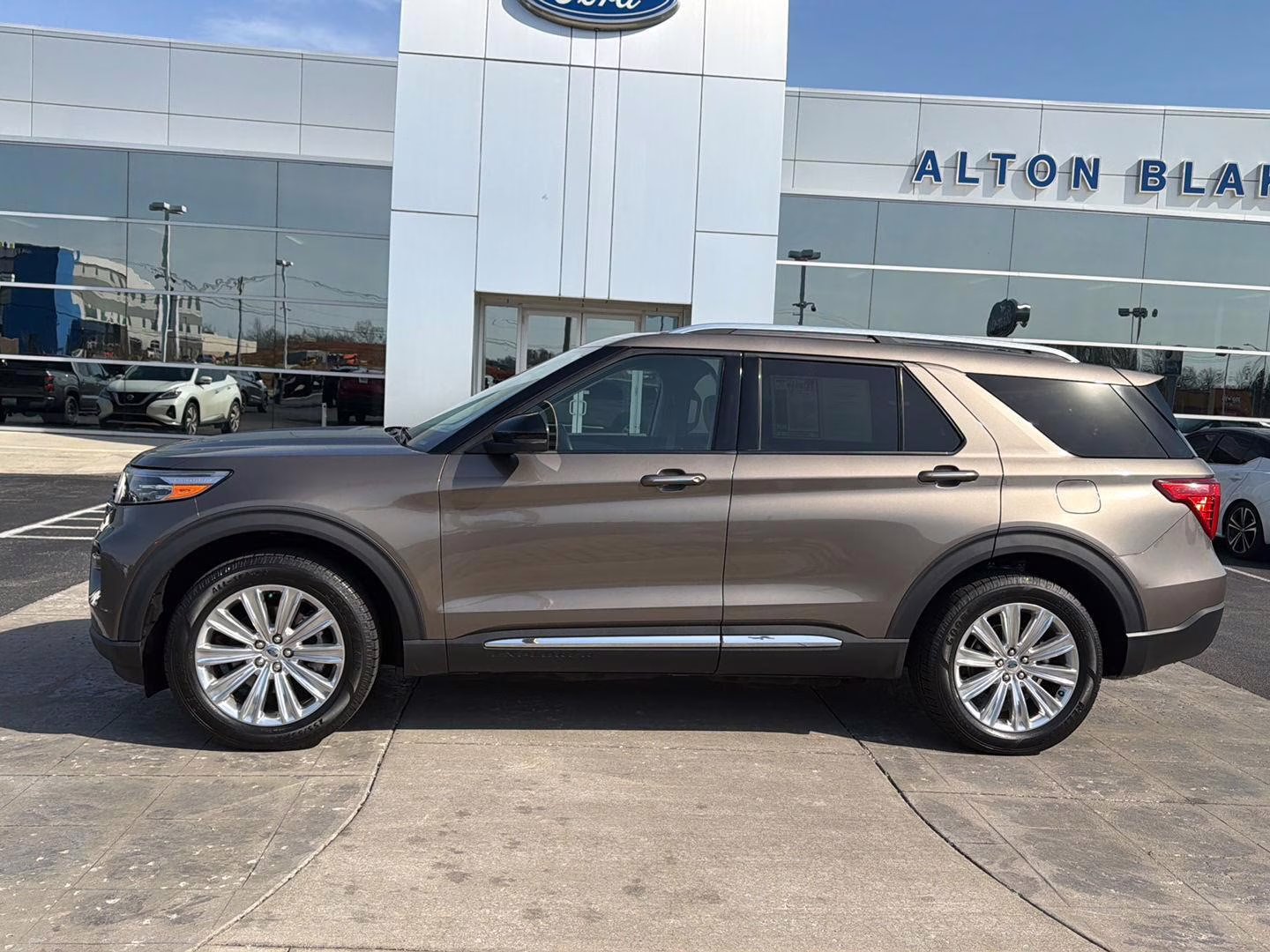 2021 Stone Gray Ford Explorer Limited 4X4 SUV