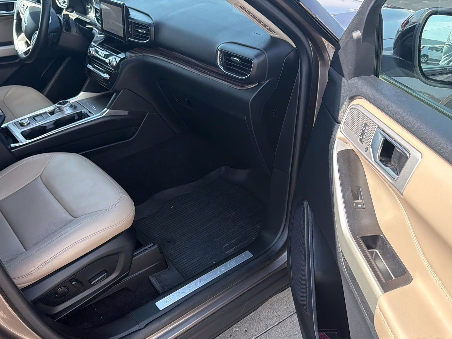 2021 Stone Gray Ford Explorer Limited 4X4 SUV