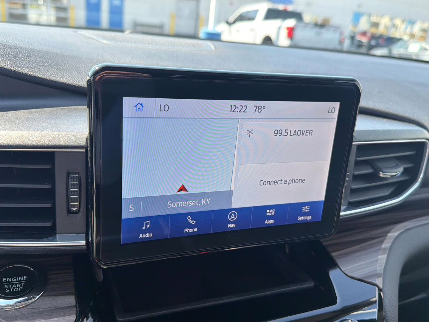 2023 Iconic Silver Ford Explorer Limited 4X4 SUV