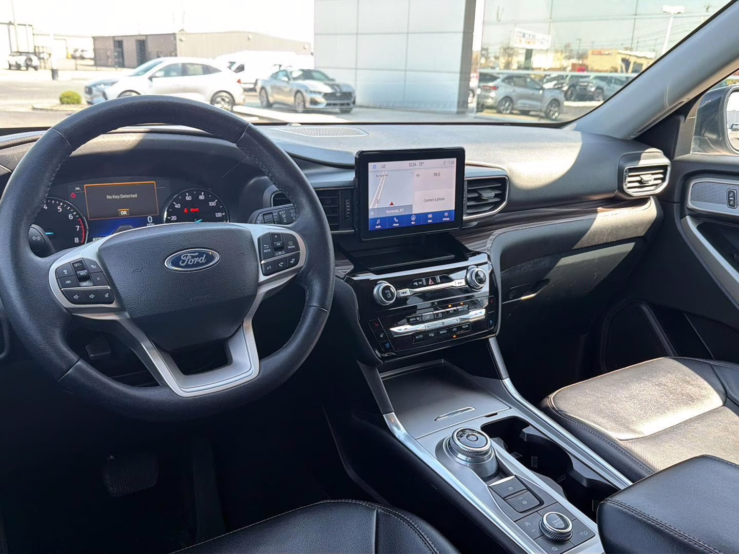 2023 Iconic Silver Ford Explorer Limited 4X4 SUV