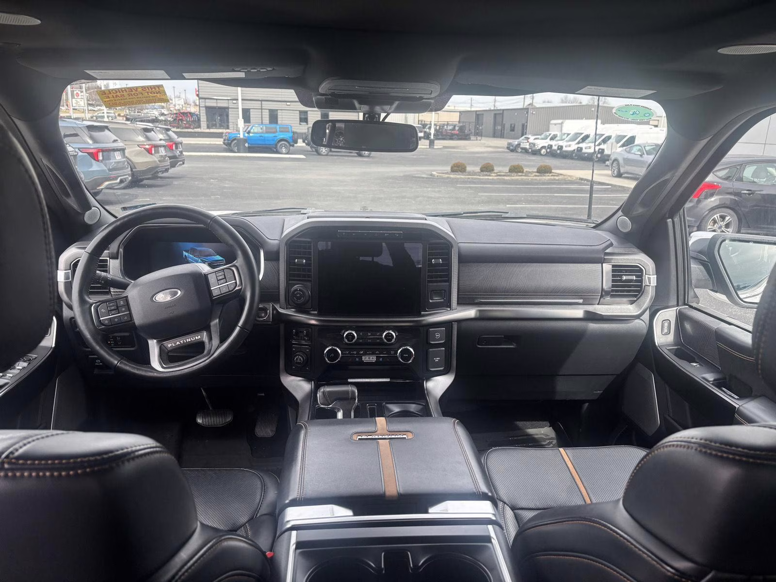 2023 Star White Metallic Tri-Coat Ford F-150 Platinum 4X4 Truck