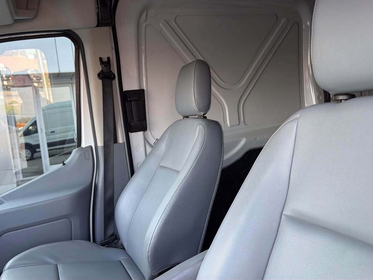 2016 Oxford White Ford Transit Cargo Van T-250 148  HI RF 9000 GVW RWD Van