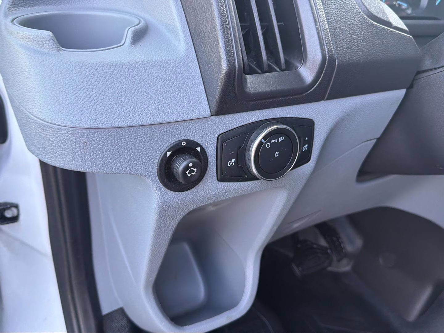 2016 Oxford White Ford Transit Cargo Van T-250 148  HI RF 9000 GVW RWD Van