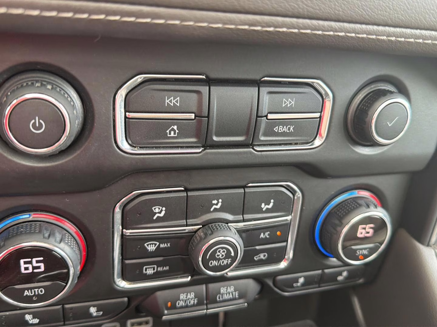 2021 Iridescent Pearl Tricoat Chevrolet Tahoe LT 4X4 SUV