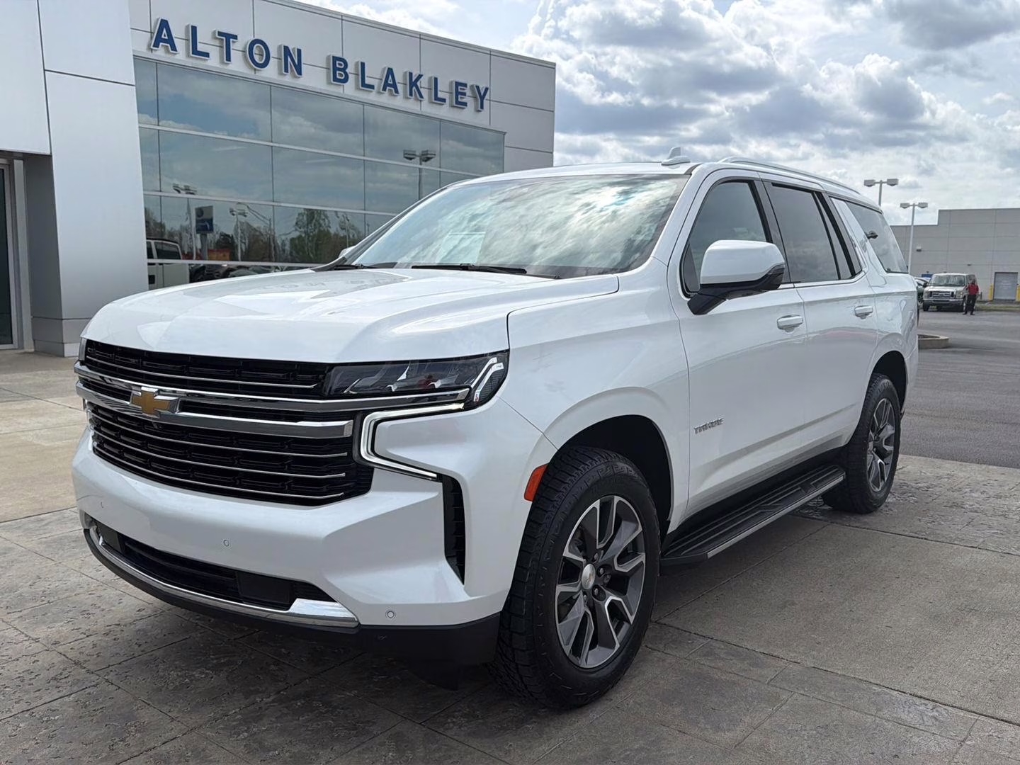 2021 Iridescent Pearl Tricoat Chevrolet Tahoe LT 4X4 SUV