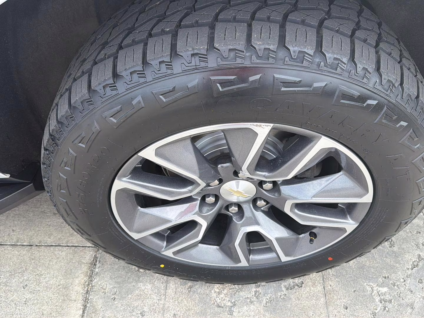 2021 Iridescent Pearl Tricoat Chevrolet Tahoe LT 4X4 SUV