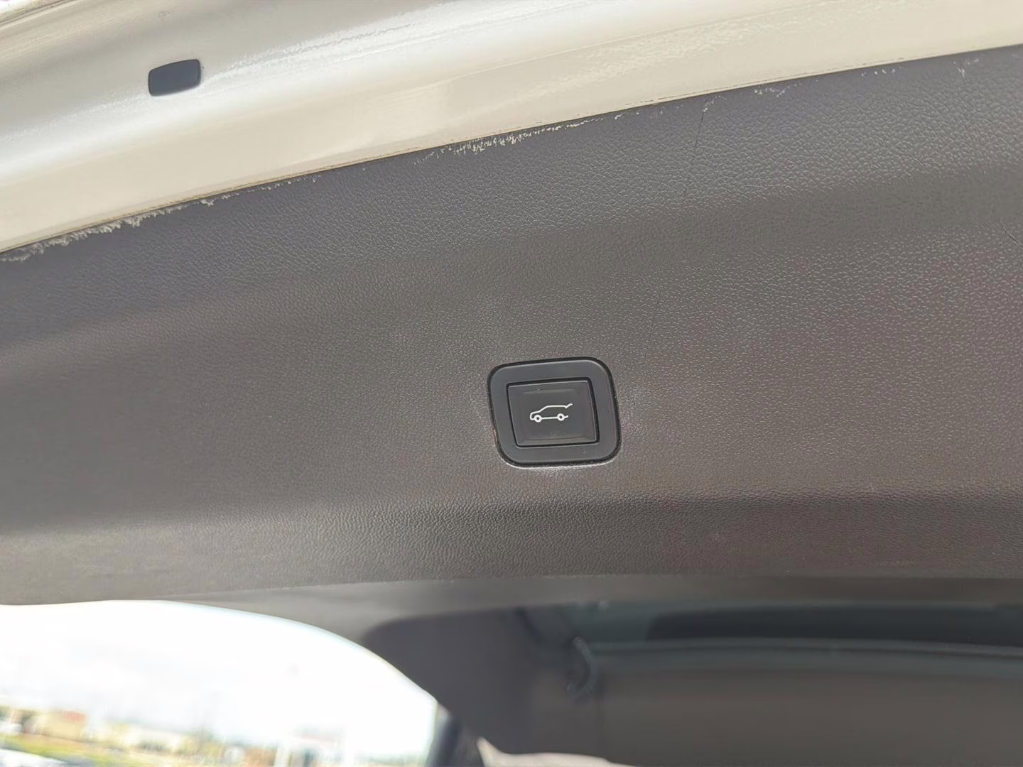 2021 Iridescent Pearl Tricoat Chevrolet Tahoe LT 4X4 SUV