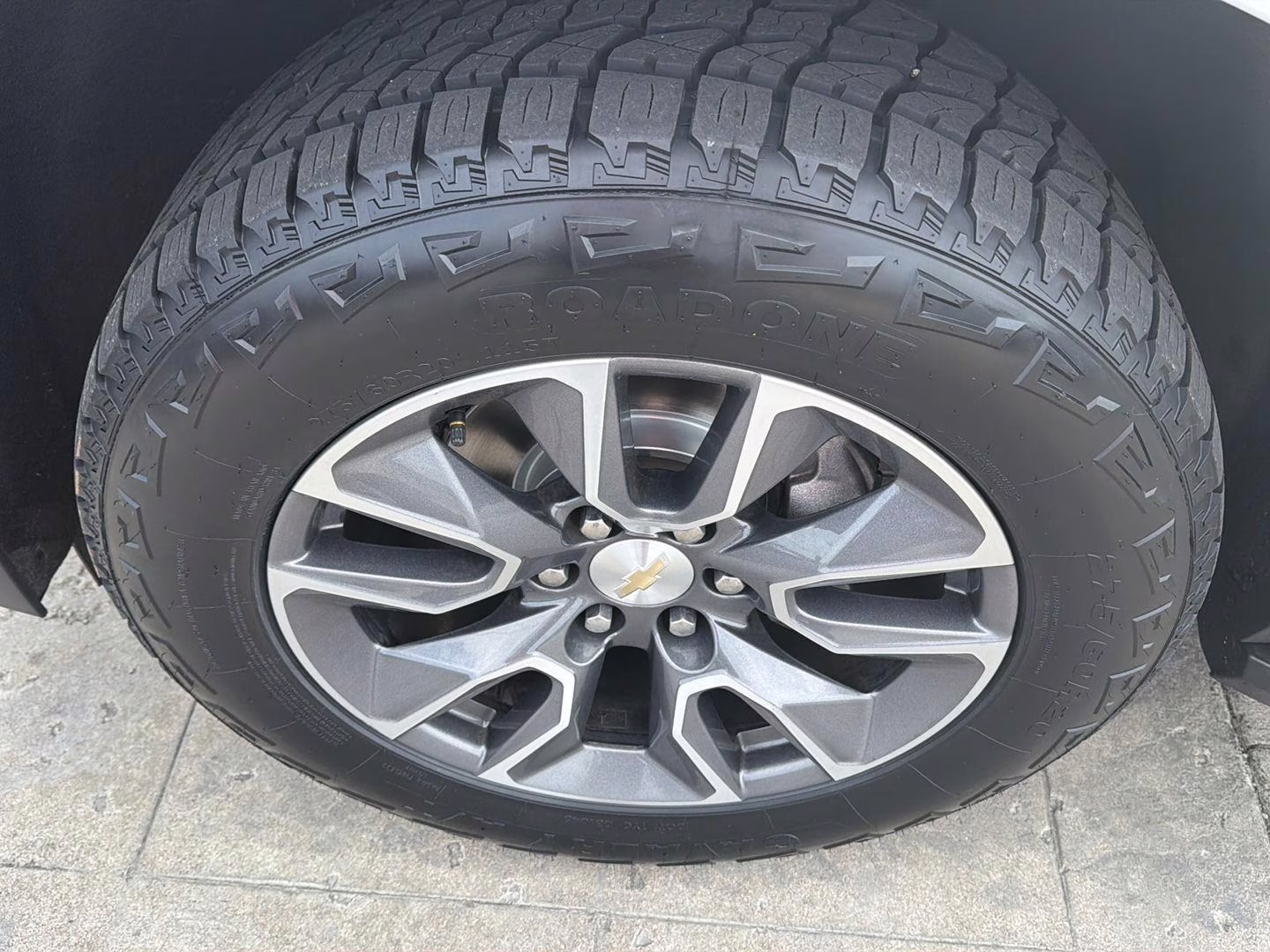 2021 Iridescent Pearl Tricoat Chevrolet Tahoe LT 4X4 SUV