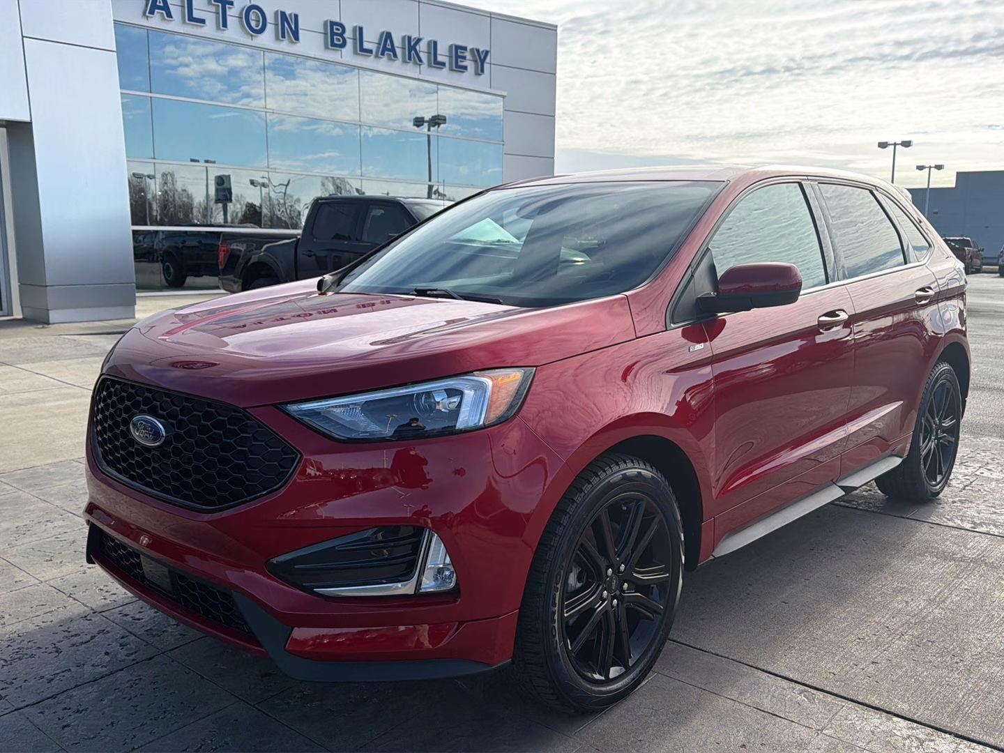 2024 Carbonized Gray Ford Edge ST-Line AWD SUV