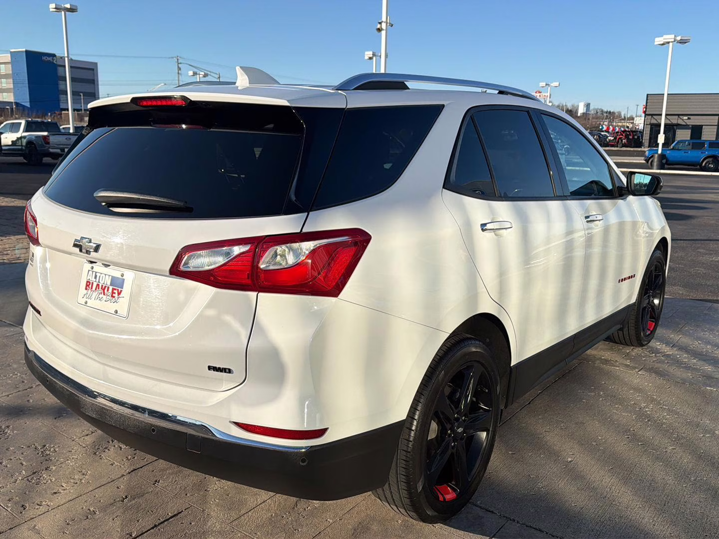 2020 Summit White Chevrolet Equinox Premier AWD SUV