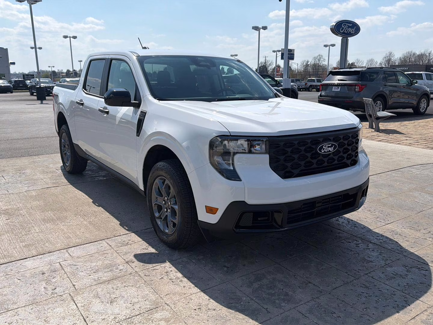 2026 Oxford White Ford Maverick XLT AWD Truck