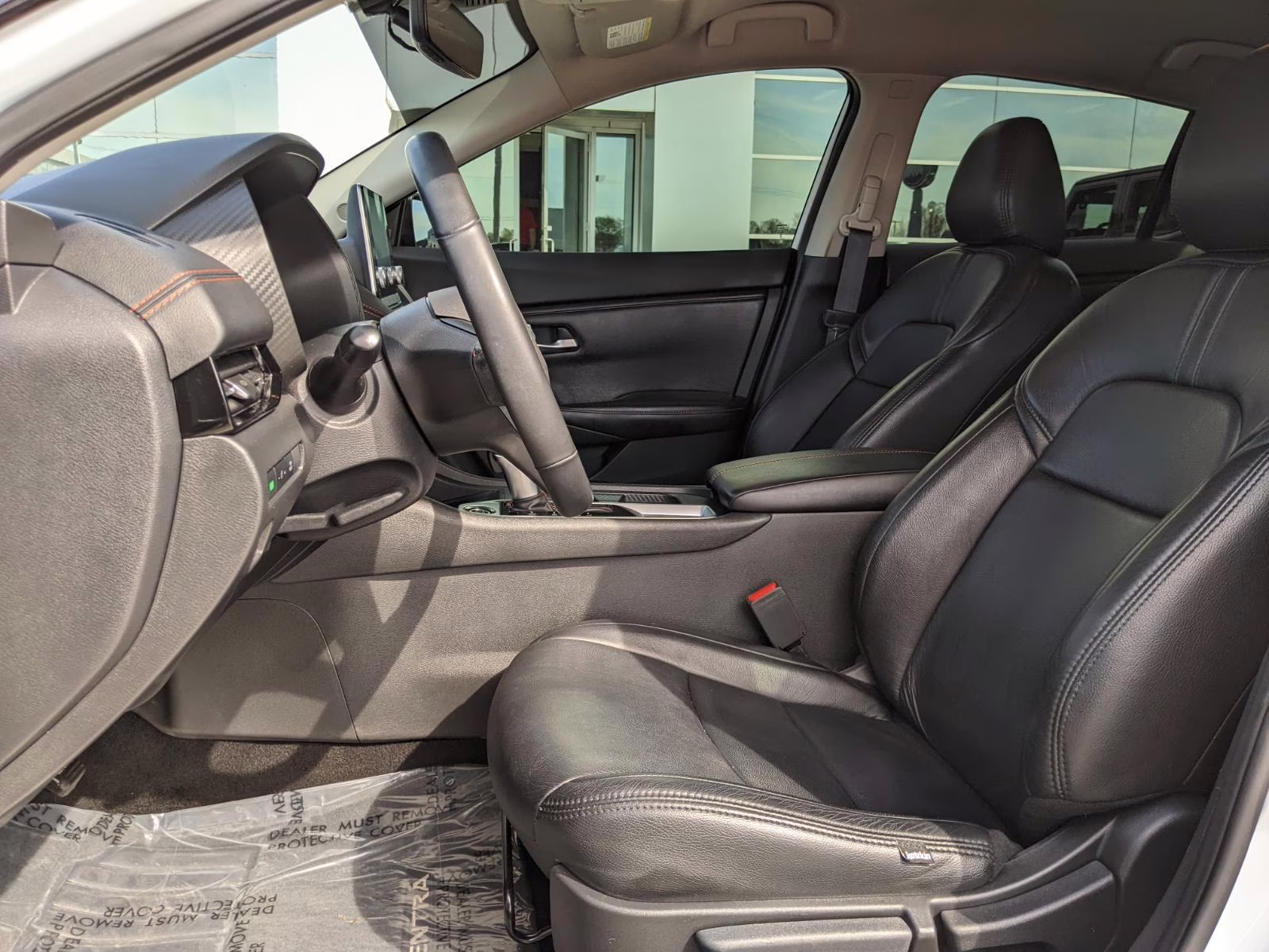 2023 Aspen White/Super Black Nissan Sentra SR FWD Sedan