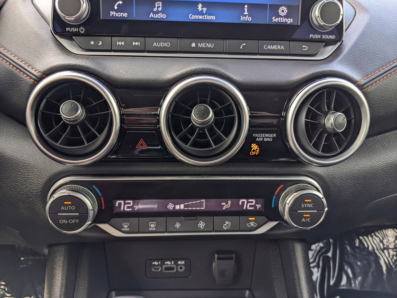 2023 Aspen White/Super Black Nissan Sentra SR FWD Sedan