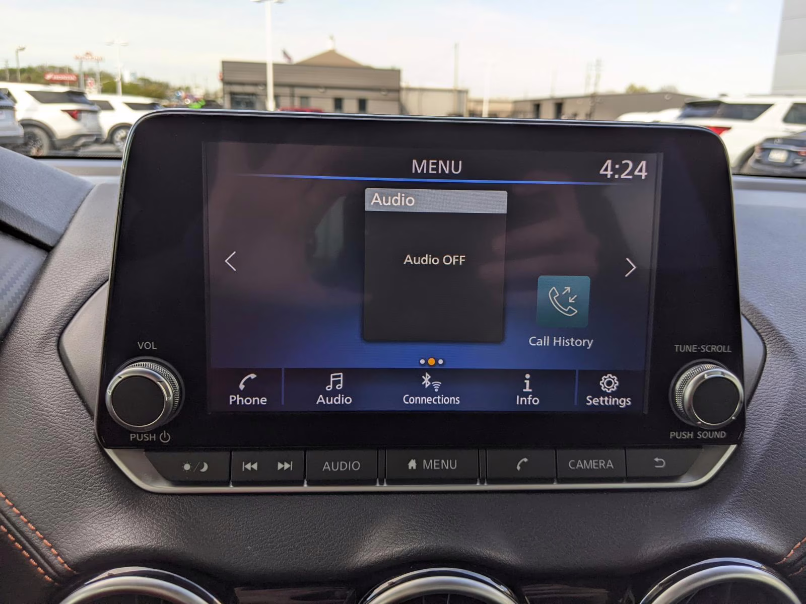 2023 Aspen White/Super Black Nissan Sentra SR FWD Sedan