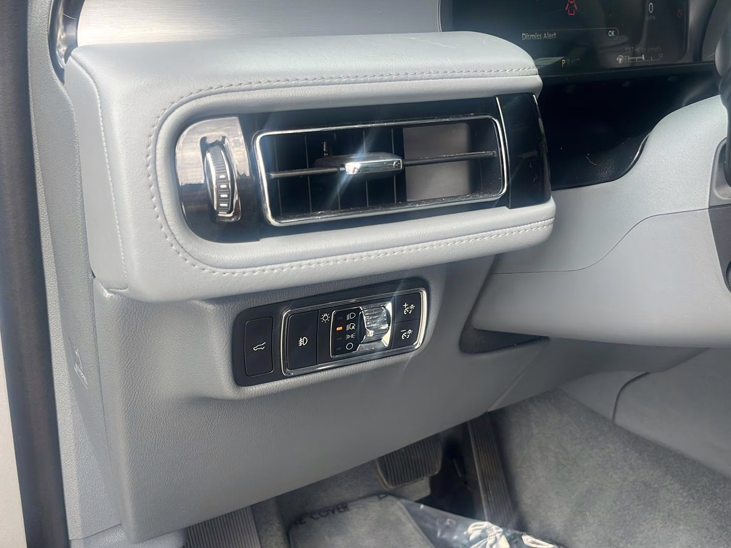 2020 Silver Radiance Metallic Lincoln Aviator Reserve AWD SUV