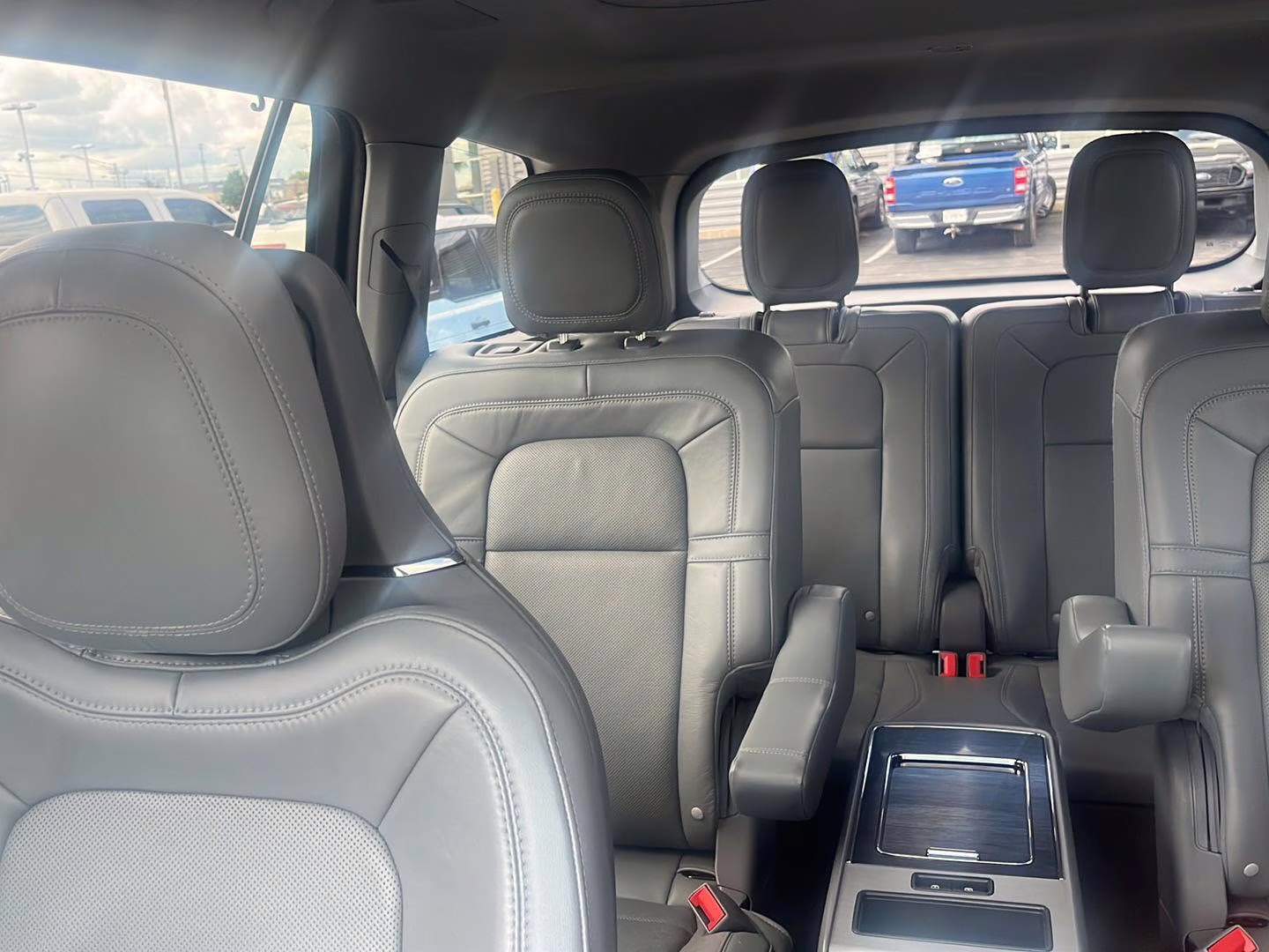 2020 Silver Radiance Metallic Lincoln Aviator Reserve AWD SUV