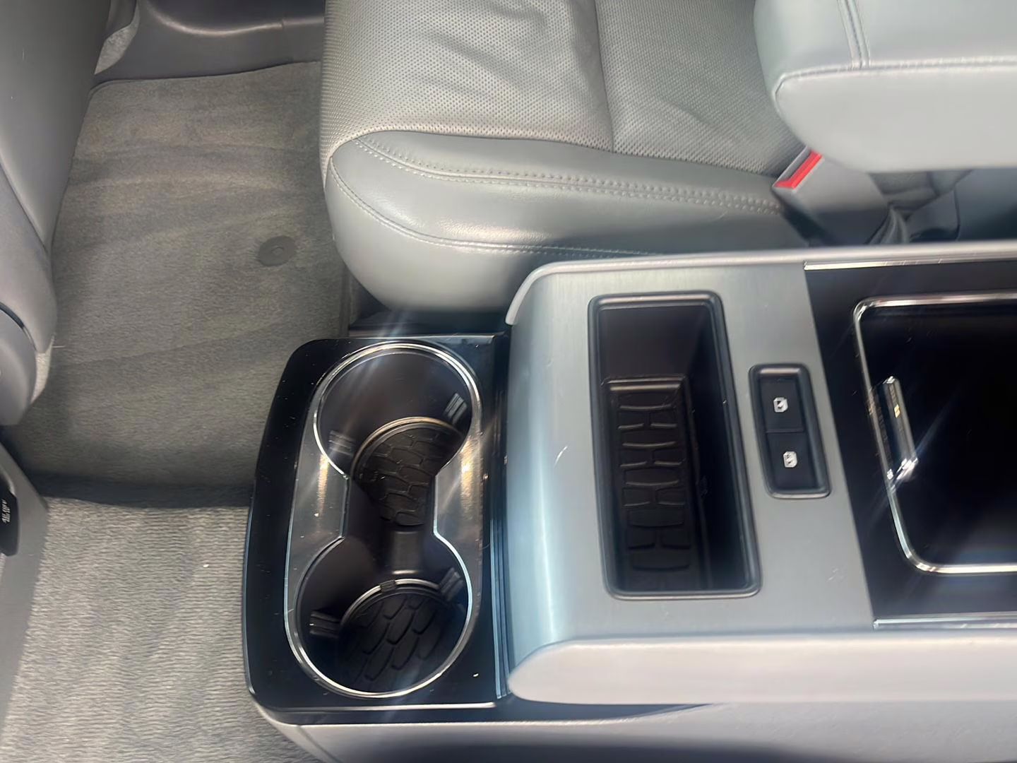 2020 Silver Radiance Metallic Lincoln Aviator Reserve AWD SUV