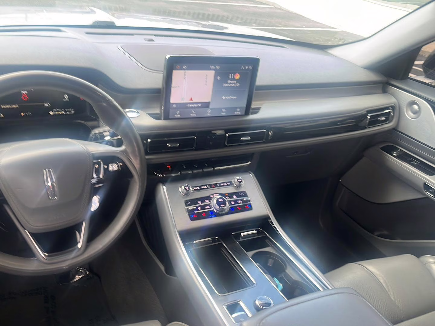 2020 Silver Radiance Metallic Lincoln Aviator Reserve AWD SUV