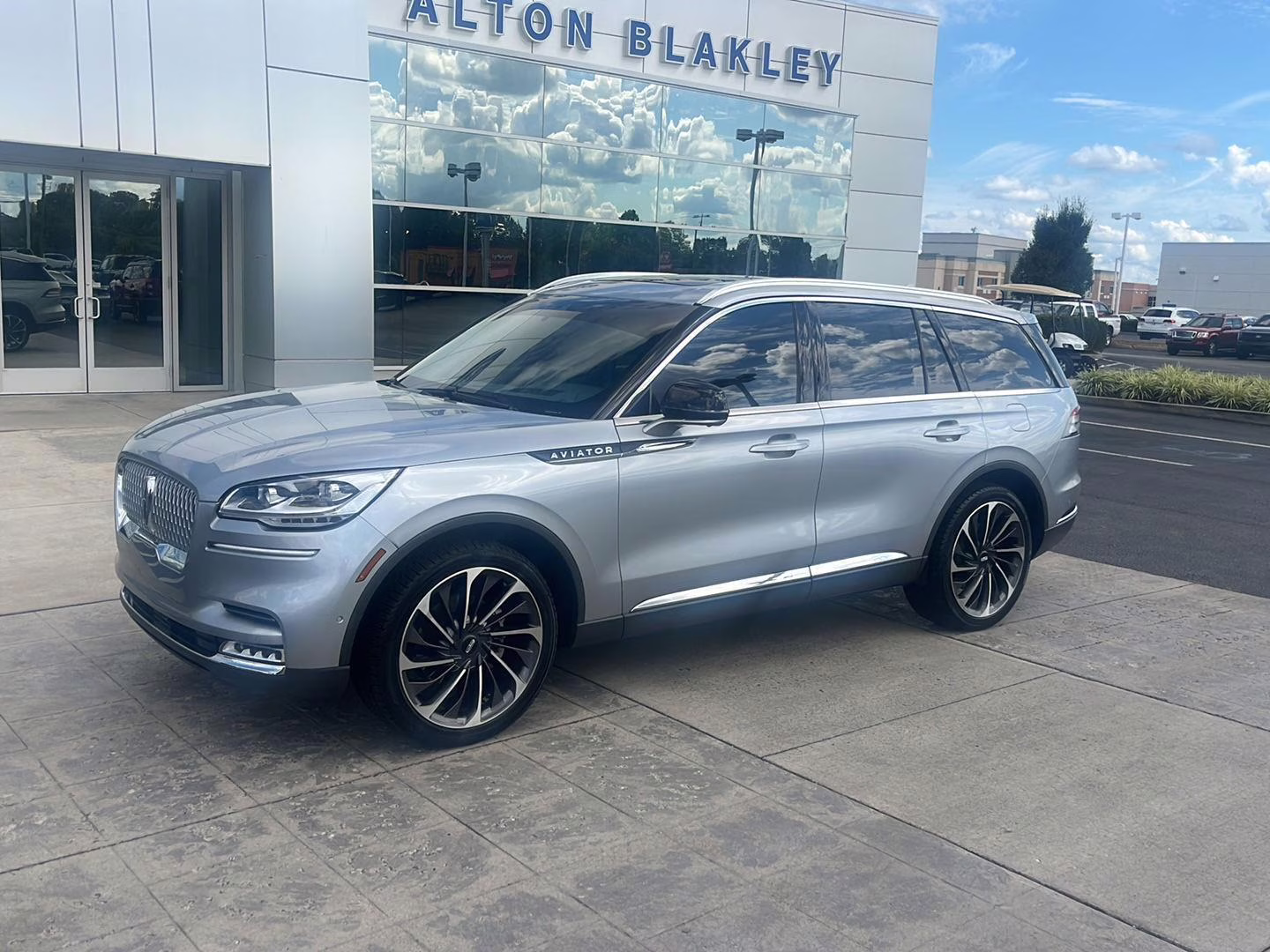 2020 Silver Radiance Metallic Lincoln Aviator Reserve AWD SUV