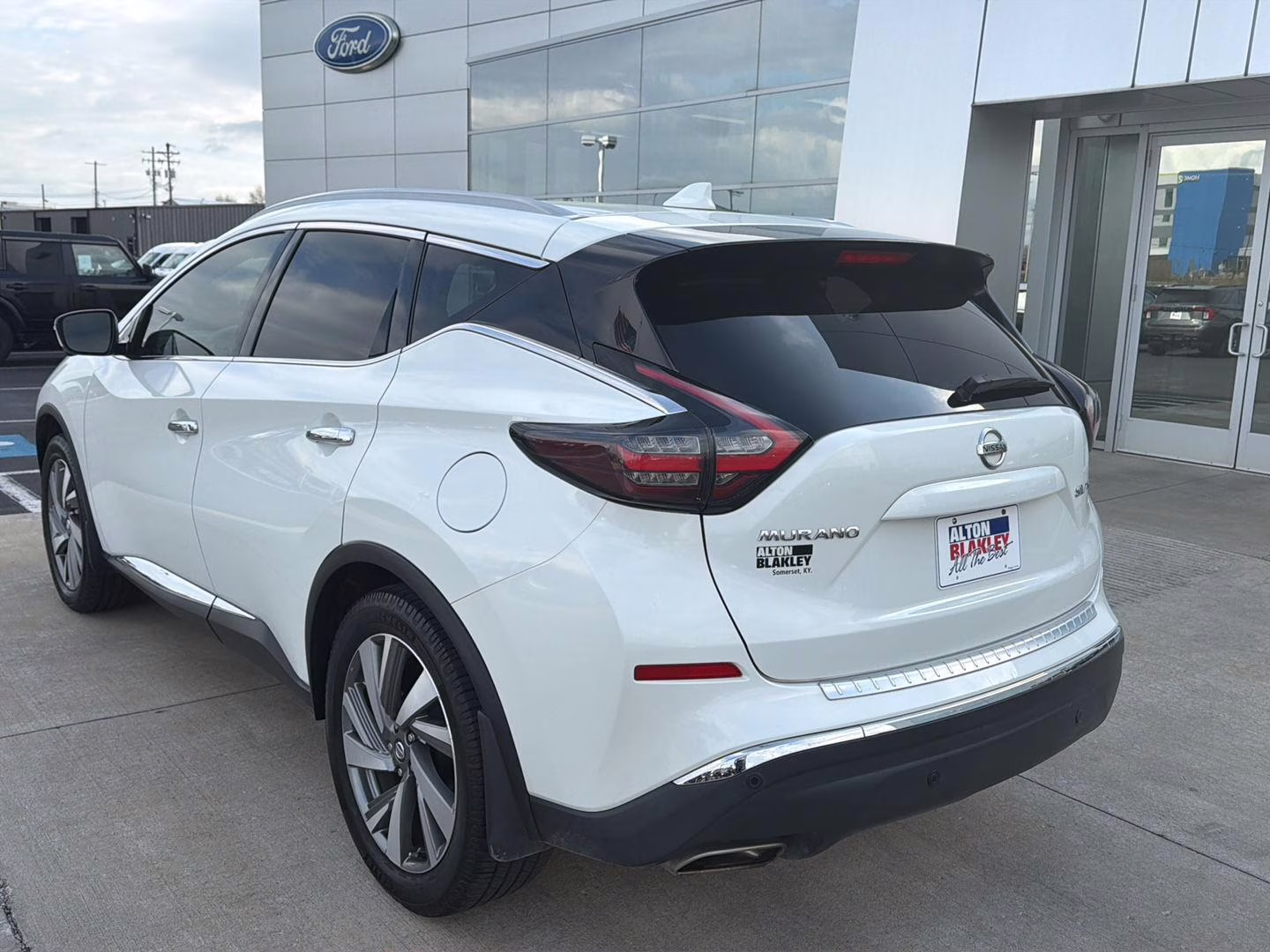 2020 Pearl White Tricoat Nissan Murano SL AWD SUV