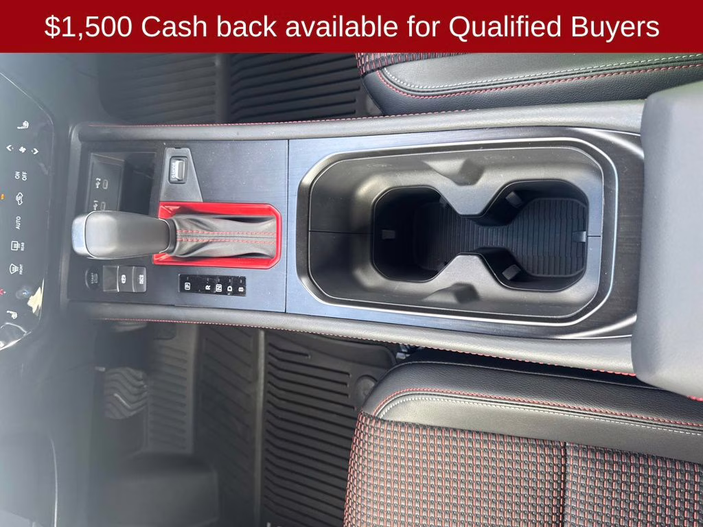 2026 Canyon Bronze Metallic Nissan Kicks SR FWD SUV