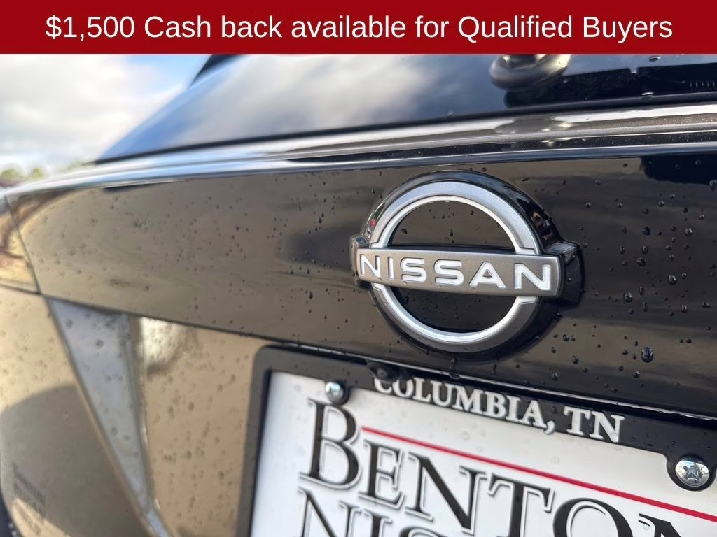 2026 Canyon Bronze Metallic Nissan Kicks SR FWD SUV