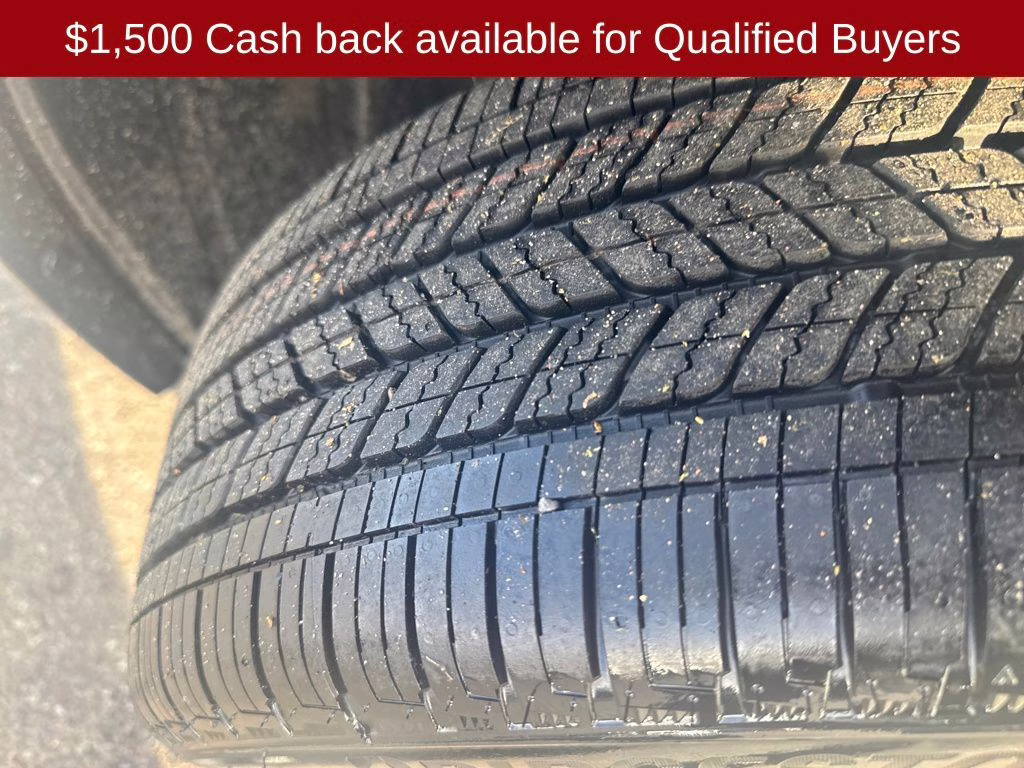 2026 Canyon Bronze Metallic Nissan Kicks SR FWD SUV