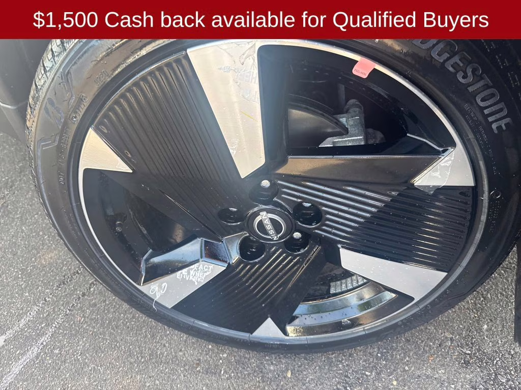 2026 Canyon Bronze Metallic Nissan Kicks SR FWD SUV