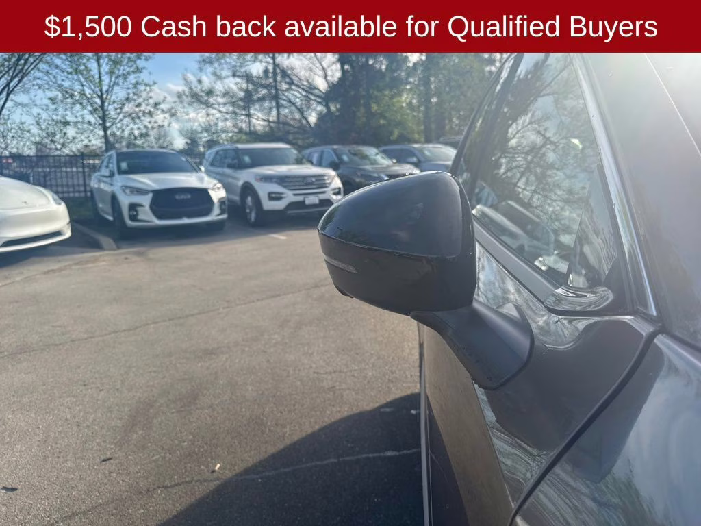 2026 Canyon Bronze Metallic Nissan Kicks SR FWD SUV