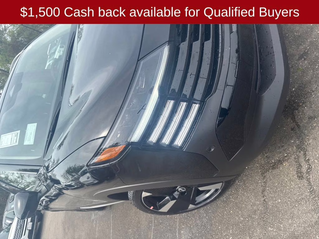 2026 Super Black Nissan Kicks SR FWD SUV