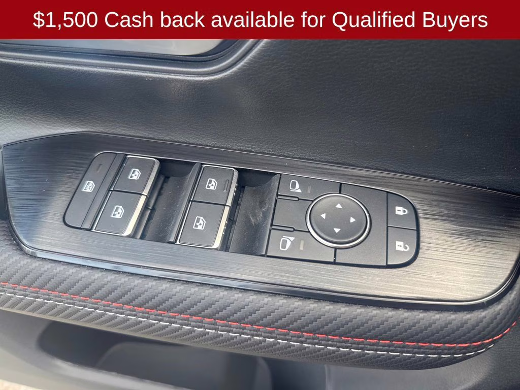 2026 Super Black Nissan Kicks SR FWD SUV