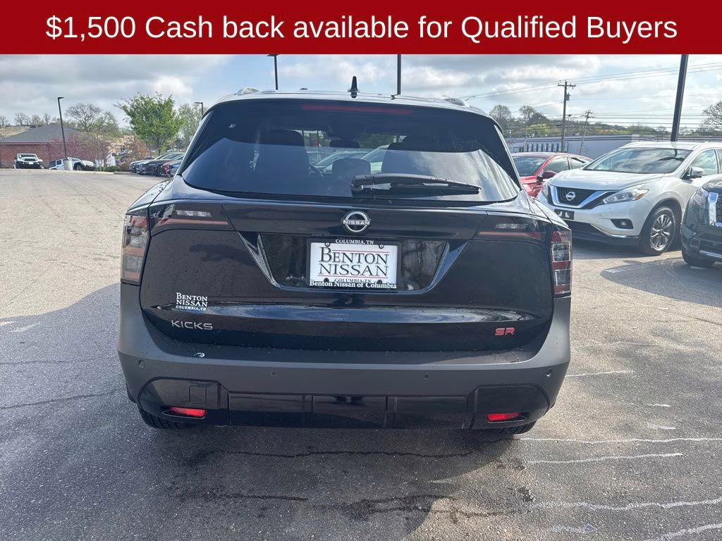 2026 Super Black Nissan Kicks SR FWD SUV