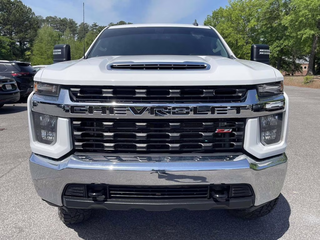 2023 Summit White Chevrolet Silverado 2500HD LT 4X4 Truck