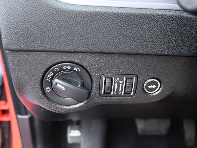 2023 Torred Clearcoat Dodge Charger SXT RWD Sedan