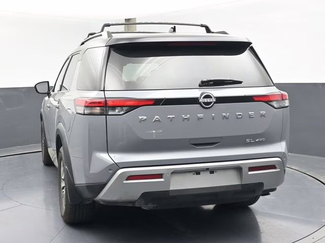 2024 Solid Gray/Super Black Nissan Pathfinder SL 4X4 SUV