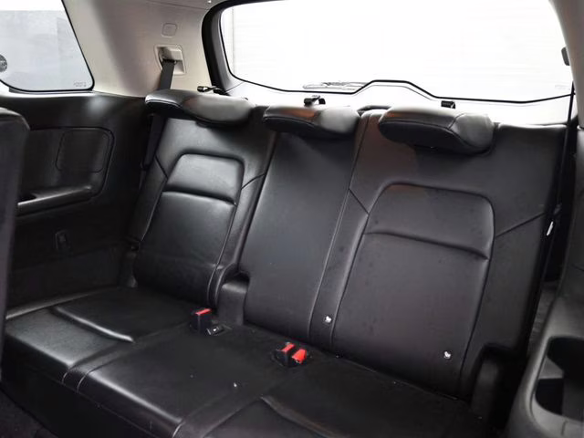 2024 Solid Gray/Super Black Nissan Pathfinder SL 4X4 SUV