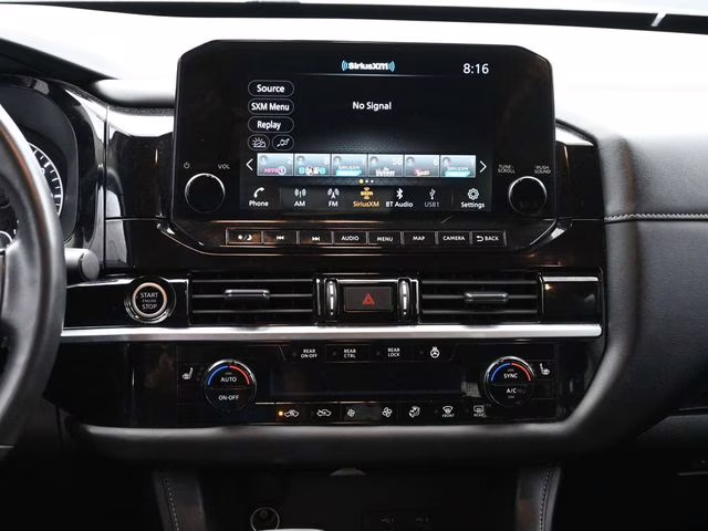 2024 Solid Gray/Super Black Nissan Pathfinder SL 4X4 SUV