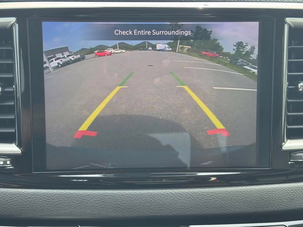 2023 Ceramic Gray Clearcoat Chrysler Pacifica Touring L FWD Van