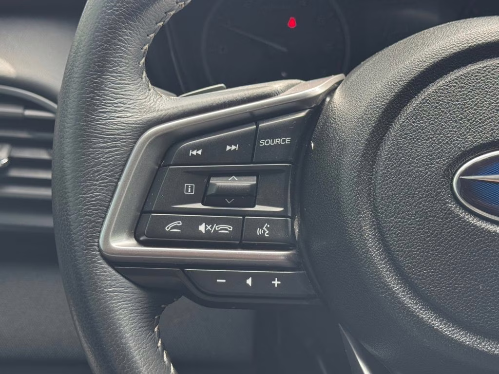 2024 Crystal Black Silica Subaru Outback Premium AWD SUV