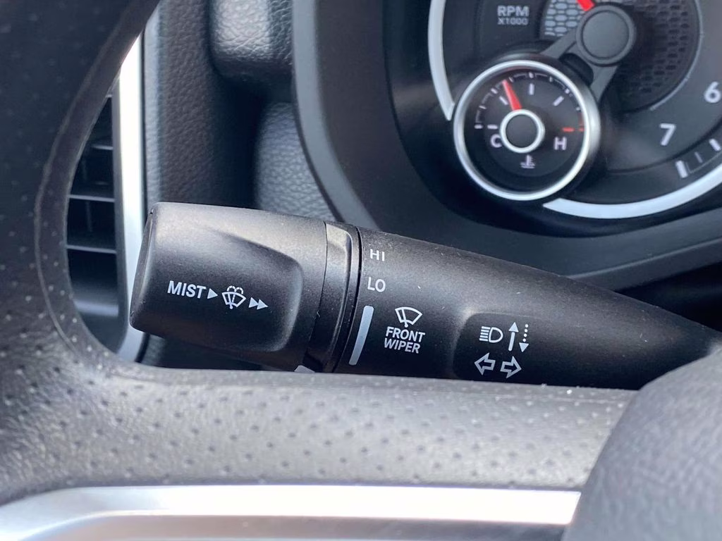 2026 Bright White Clearcoat Ram 1500 Express 4X4 Truck