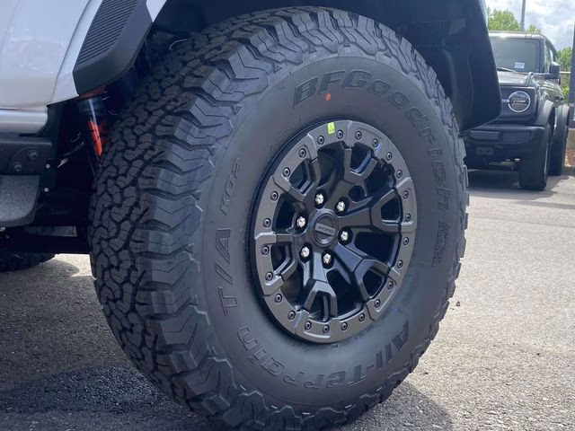 2026 Oxford White Ford Bronco Raptor 4X4 SUV