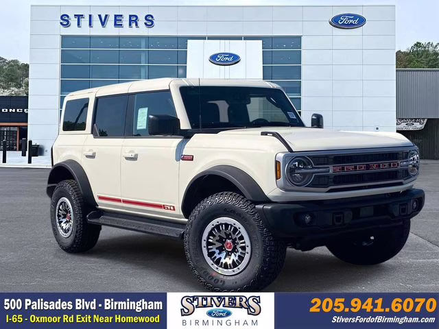 2026 Wimbledon White Ford Bronco Outer Banks 4X4 SUV