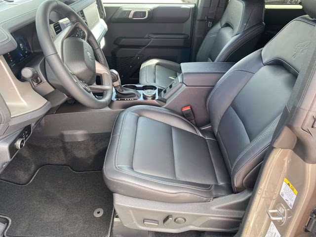 2026 Gray Ford Bronco Outer Banks 4X4 SUV